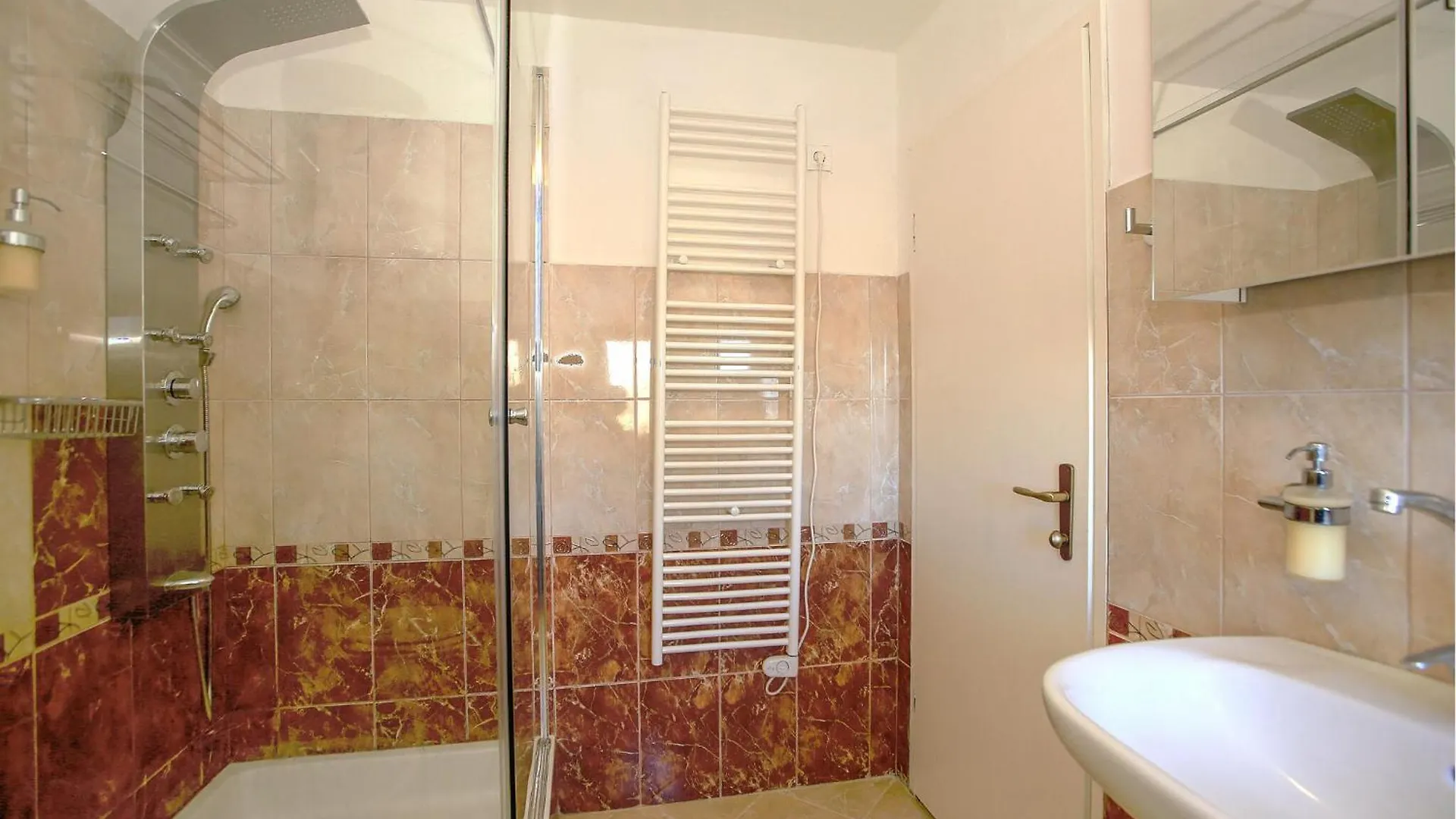 Lovely Home In Krsan With Wifi Holiday home