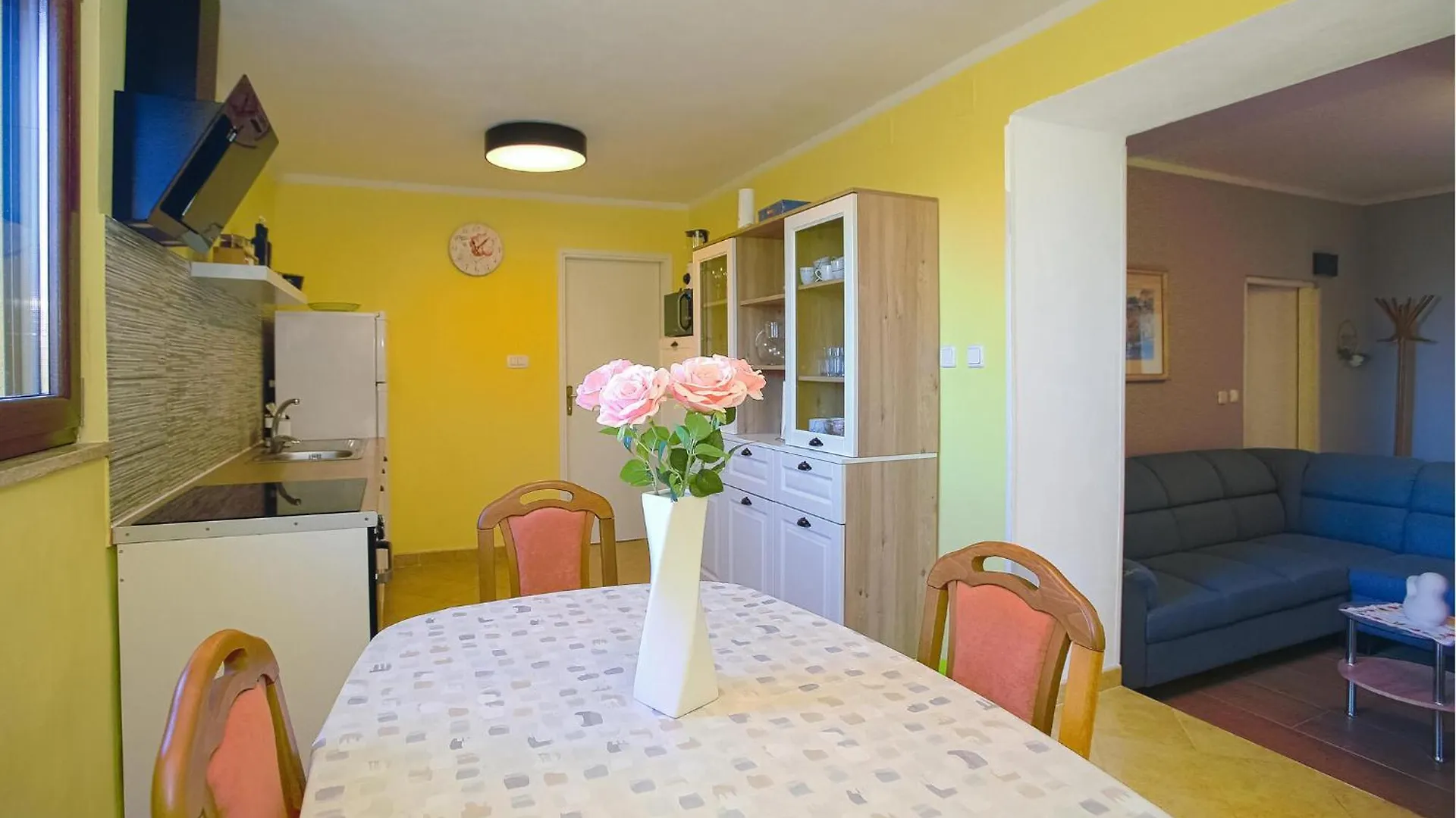 Lovely Home In Krsan With Wifi