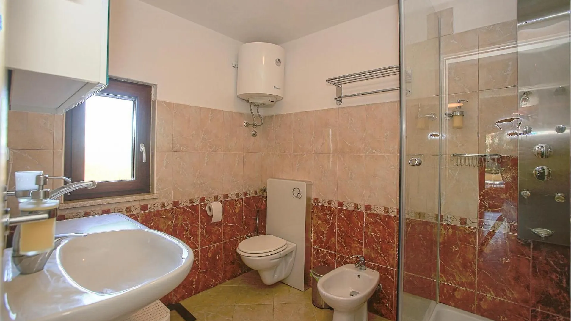 Lovely Home In Krsan With Wifi 0*,