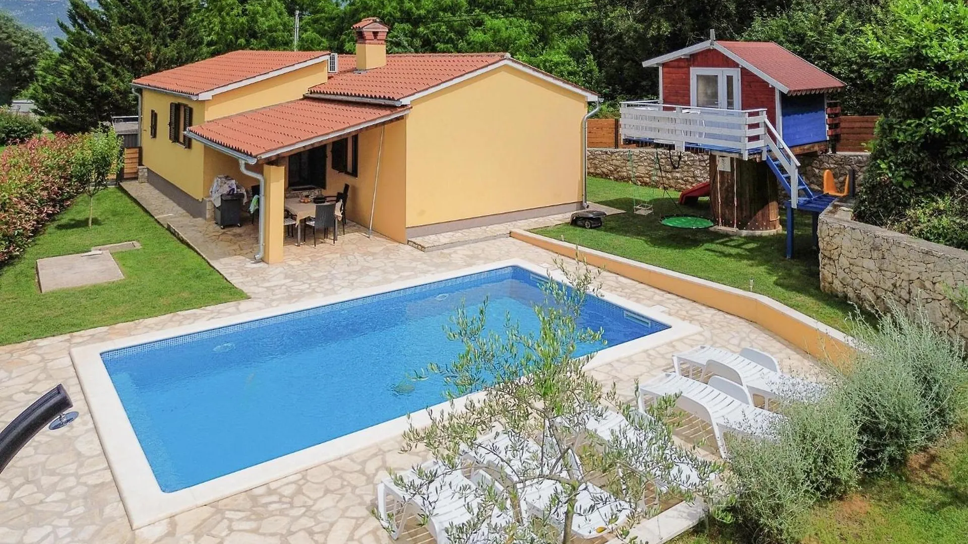 Lovely Home In Krsan With Wifi